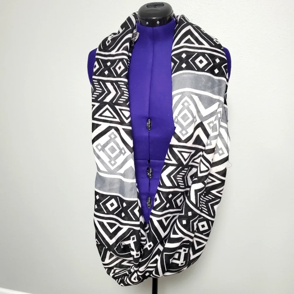 Black & White Aztec Infinity Scarf